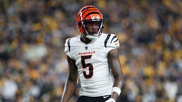 Dec 23, 2023; Pittsburgh, Pennsylvania, USA; Cincinnati Bengals wide receiver Tee Higgins (5) at the line of scrimmage against the Pittsburgh Steelers during the second quarter at Acrisure Stadium. Mandatory Credit: Charles LeClaire-USA TODAY Sports